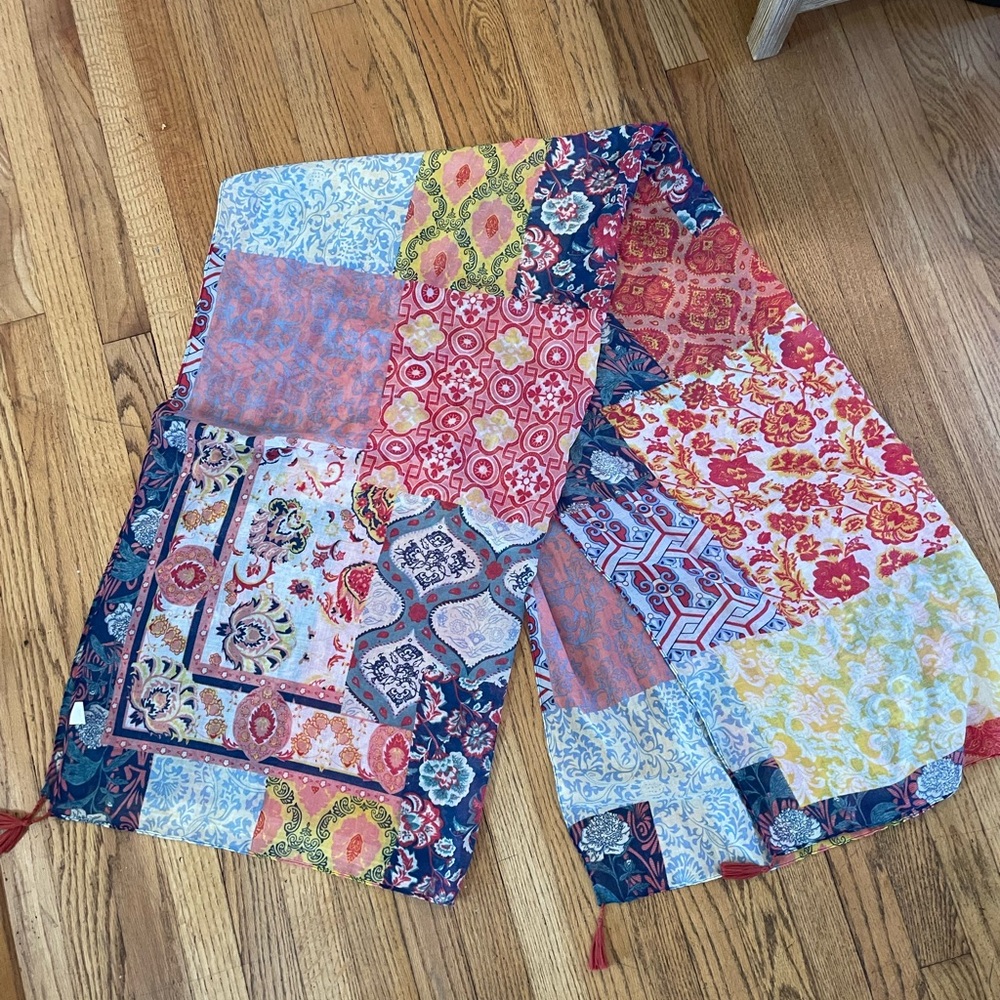 Colorful Patchwork Scarf - Picture 2 of 2